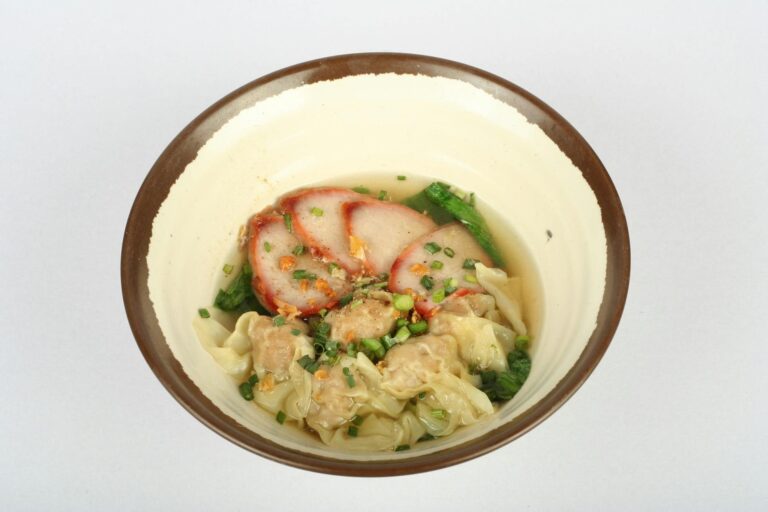 pierozki wonton